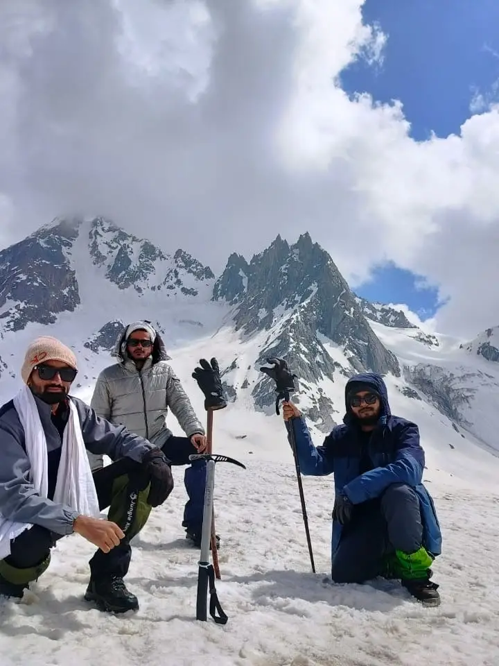 Amazing Hampta Pass Trek with Chandratal Lake