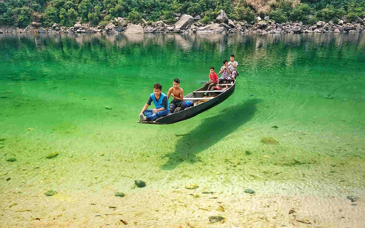 Dawki- a hidden gem in Meghalaya