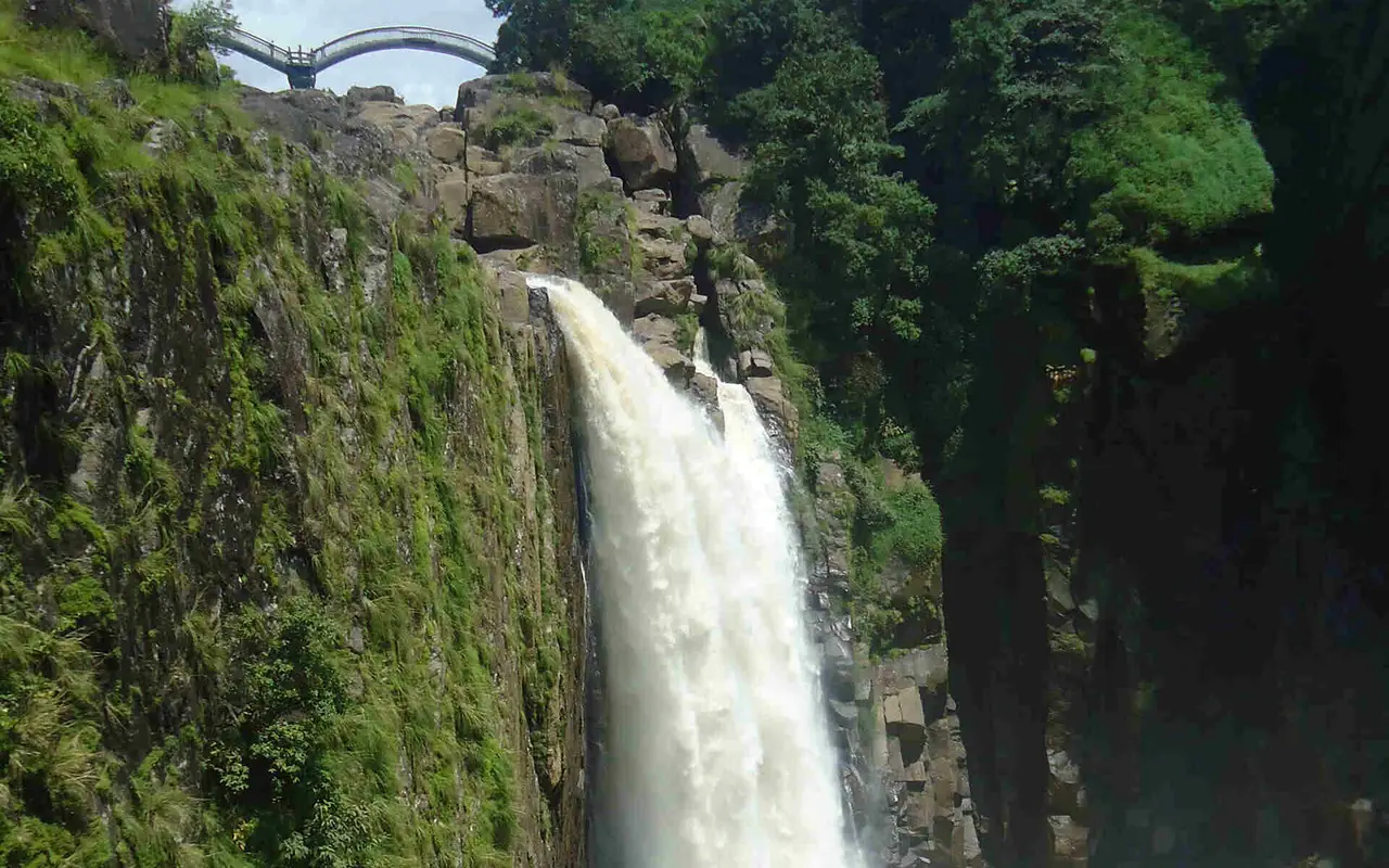 The beautiful Weinia Falls of Meghalaya