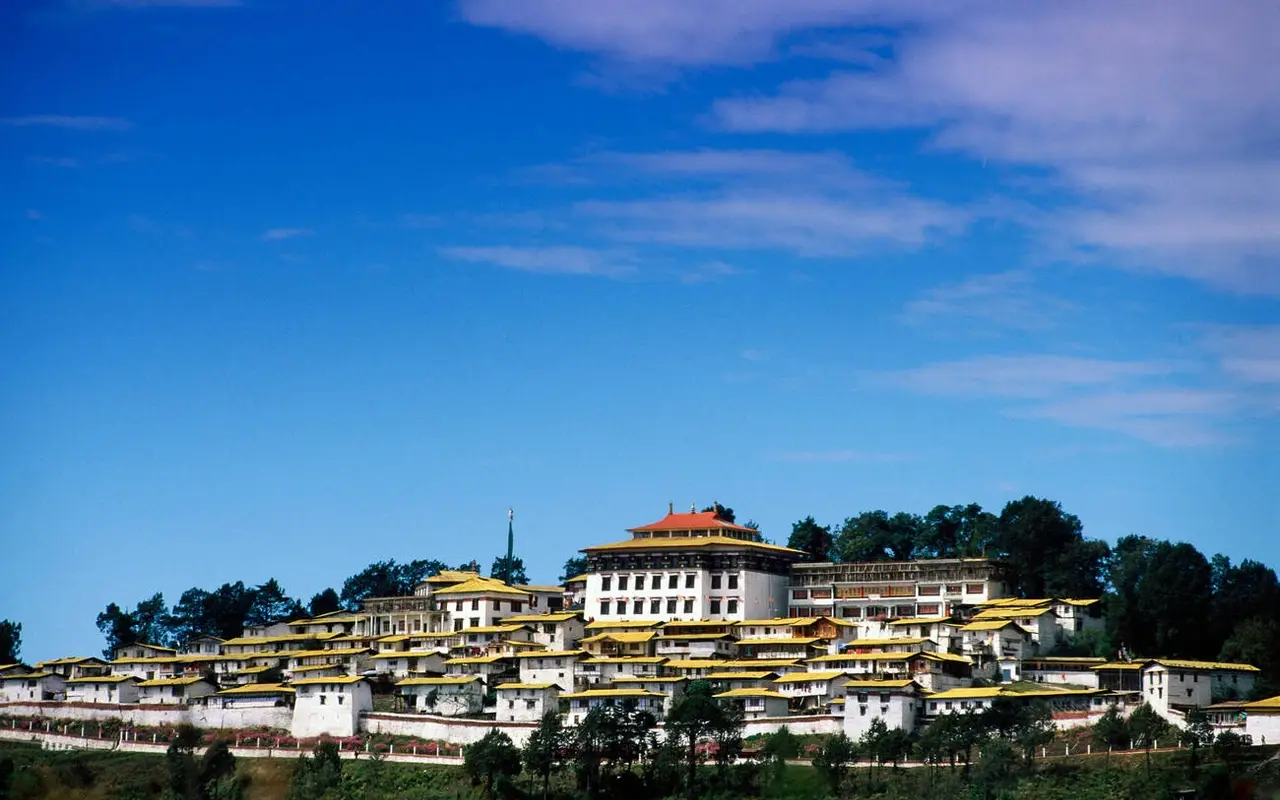 Best 10 Things To Buy In Tawang In