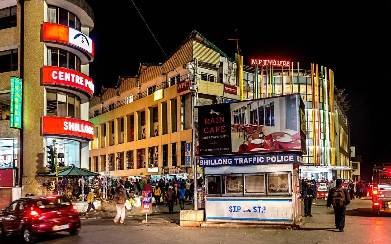 16 Cafes & Restaurants in Shillong You Have To Eat From!