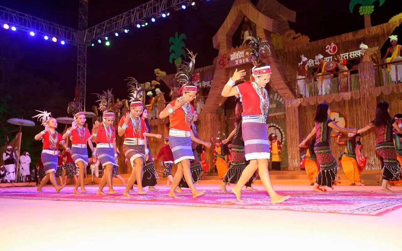 8 vibrant folk dances of Meghalaya
